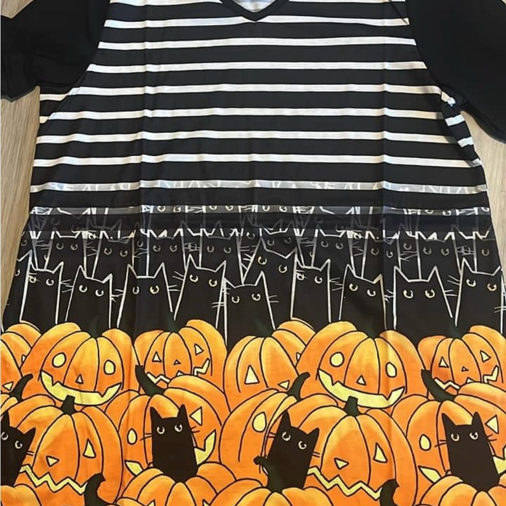 NWT Cats and Pumpkins Fall Shirt